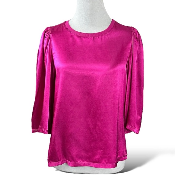 Nation Ltd Donna Bell Sleeve Top in Miss Magenta Size XS Satin Shiny Valentines - Picture 10 of 17